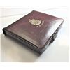 Image 2 : 1976 Double Penny Coin Set in Leather Case