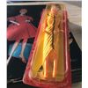 Image 5 : 1963 Barbie case with Barbie sized clothes and a Vintage Fashion Doll
