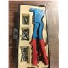 Image 1 : Rivet Tool