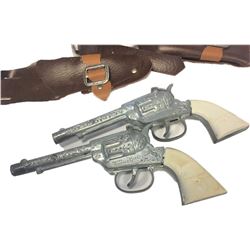 Pair Of Vintage 1950s Young Buffalo Bill Cap Guns With the Holster