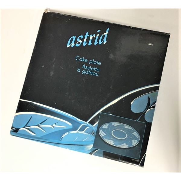 Astrid Cake Plate 12" Diameter