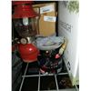 Image 3 : COLEMAN CAMP LANTERN AND BURNER