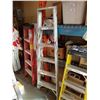 Image 1 : 6 FOOT ALUMINUM A FRAME LADDER