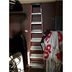 8 FOOT FIBERGLASS A FRAME LADDER