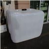Image 1 : 1000 LITER FOOD GRADE LIQUID CONTAINER