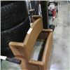 Image 2 : PLASTIC STEP