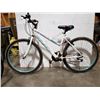 Image 1 : WHITE OZARK TRAIL BIKE