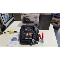 SCHUMACHER 100A BATTERY CHARGER/JUMP STARTER IN BOX