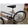Image 3 : GREY TEAM MONTE CARLO BIKE