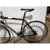 Image 3 : BLACK SPECIALIZED BIKE
