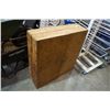 Image 1 : WOOD PORTABLE TOOL CABINET