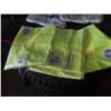 Image 2 : 2 BAGS OF NEW 9MM NITRILE GLOVES AND 3XL HIGH VIS SHIRTS