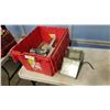 Image 1 : TOTE OF OUTDOOR LIGHTS