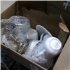 Image 4 : 3 BOXES OF BOARD GAMES, PUZZLES, DISHWARE AND MORE