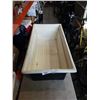 Image 2 : FIBERGLASS BIN
