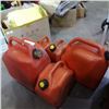 Image 1 : 5 JERRY CANS