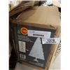 Image 2 : WHITE 6.5FT CHRISTMAS TREE AND LIGHTS
