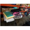 Image 1 : PILLOWS, MOVING BLANKET AND BLANKET AND CABBAGE PATCH DOLLS