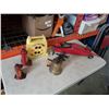 Image 1 : EXTENTION CORD REEL, BRASS TORCH LAMP, HYDRAULIC TROLLEY JACK