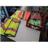 Image 1 : TRAY OF HIGH VIS VESTS AND HGH VIS STRAPS