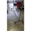 Image 2 : ROLLING CLOTHING DISPLAY RACK