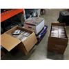 Image 1 : 4 BOXES OF CDS
