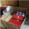 Image 2 : 2 BOXES OF VINTAGE TINS AND 12 VINTAGE LONG NECK BEER BOTTLES
