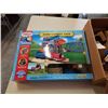 Image 2 : THOMAS AND FRIENDS PLAY SET AND WOOD TRAIN SET