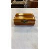 Image 10 : 4 WOOD JEWELRY BOXES