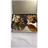 Image 17 : 4 TINS OF VARIOUS JEWELLERY