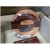 Image 2 : LOT OF NEW ULU KNIVES WITH CUTTING BOARDS