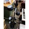 Image 2 : 6 LIGHT BLACK FLOOR LAMP