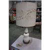 Image 8 : MCM CERAMIC AND BRASS LAMP W/ ORIGINAL SHADE