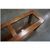 Image 5 : OAK GLASSTOP SOFA TABLE
