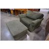 Image 2 : GREEN UPHOLSTERED BAUHAUS OVERSIZED ARMCHAIR AND OTTOMAN
