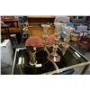 Image 1 : UNIQUE CENTERPIECE TABLE LAMP WITH MINI COMPANION SET
