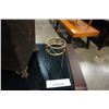 Image 5 : 5 DECORATIVE METAL AND SMALL METAL STANDS