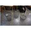 Image 1 : 3 CIRCULAR WIRE BASKETS