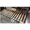 Image 3 : MODERN QUEENSIZE BED FRAME
