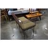 Image 9 : IRON WIRE METAL BENCH