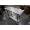 Image 6 : PAINTED SOFA TABLE