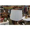 Image 7 : 6 FOOT TRIPOD FLOOR LAMP