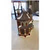 Image 5 : LEMAX PORCELAIN LIGHTED HOUSE