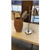 Image 1 : WOVEN LAMP AND BRUSHED METAL LAMP