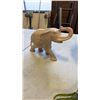 Image 3 : STONE ELEPHANT AND TABLE LAMP