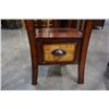 Image 7 : PAIR OF 1 DRAWER NIGHTSTANDS