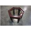 Image 3 : GLASSTOP HEXAGON ENDTABLE