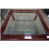 Image 3 : MAHOGANY FINISH GLASSTOP COFFEE TABLE