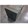 Image 7 : VINTAGE WOOD TRUNK