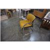 Image 3 : VINTAGE CHROME CHAIR